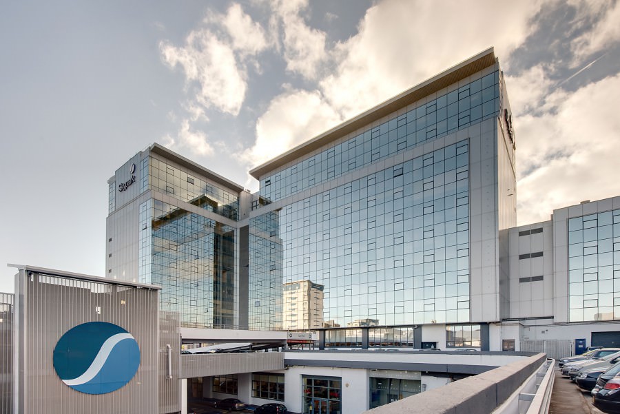 01 100930 Skypark 001